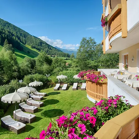 Wellness Refugium&Resort Hotel Alpin Royal-2