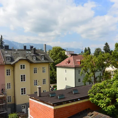 Adlerhof-2