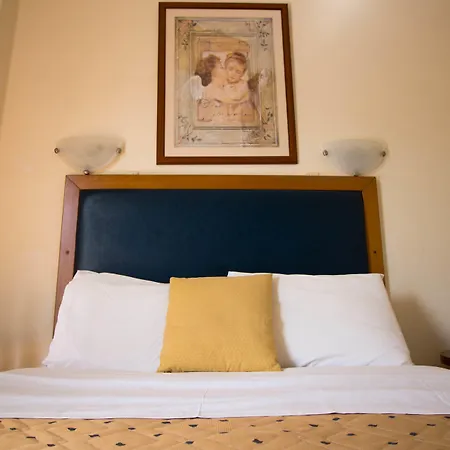 Adams Hotel-3
