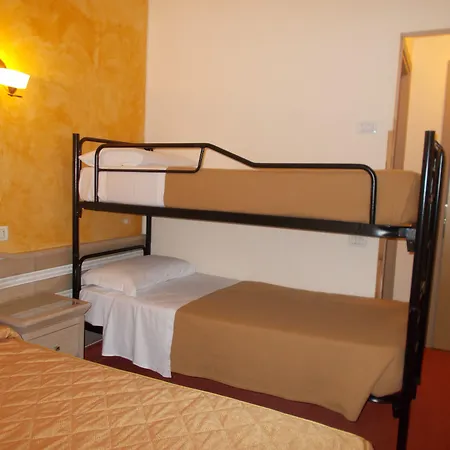 Hotel Nedy-3