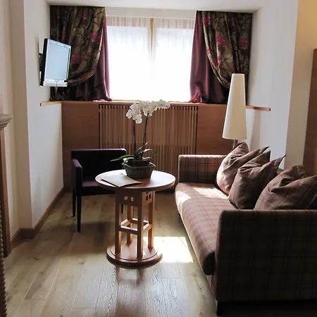 Majestic Hotel-2