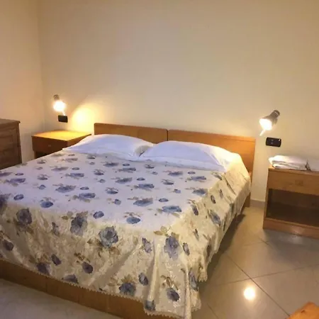 Hotel Apollo-2