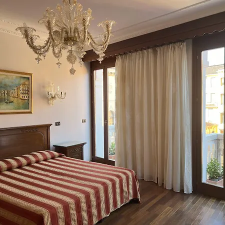 Hotel San Luca Venezia-3