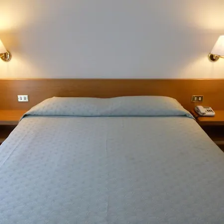 Hotel Plaza-2