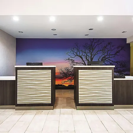 La Quinta By Wyndham Mckinney-3