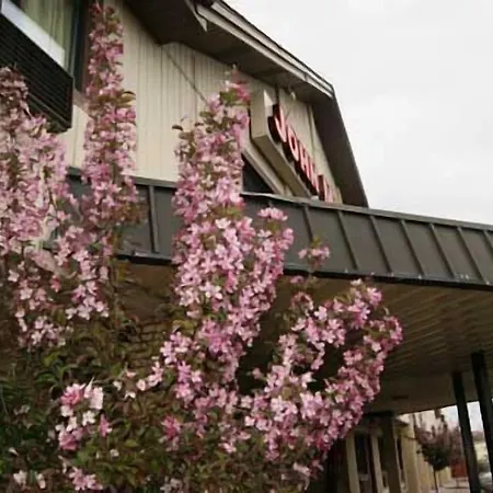 Rodeway Inn Syracuse Carrier Circle-2