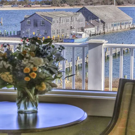 The Harborside Inn-2