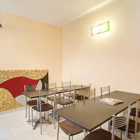 Hotel Mosaic Central Rome-2