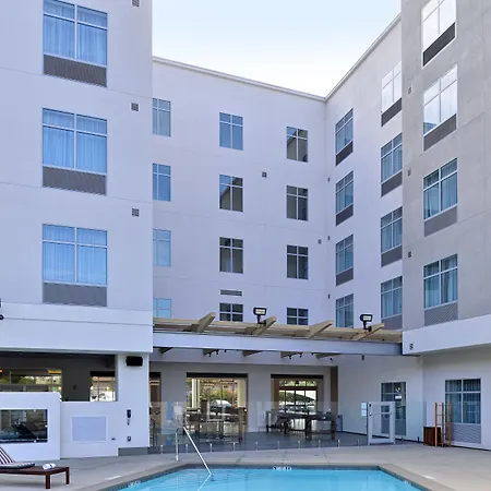 Holiday Inn Express & Suites San Diego - Mission Valley By Ihg-2
