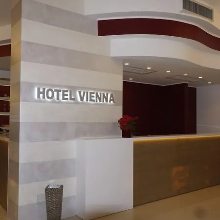Hotel Vienna-3