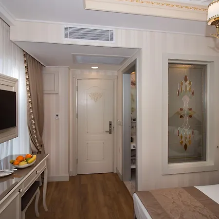 Istanbul Town Hotel-3