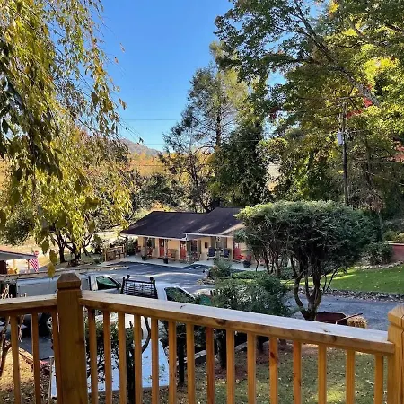 Mountain Aire Cottages, Inn & Glamping-2