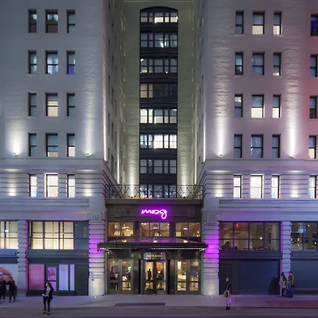 Moxy Nyc Times Square-3