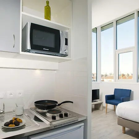 Sejours & Affaires Paris-Davout-2