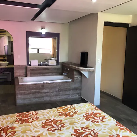 Hotel&Villas 7-2