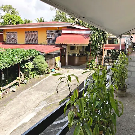Famous Inn-2