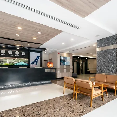 Adelphi Suites Bangkok-2