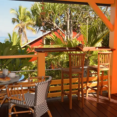 Poz Lagon - chambre d'hôtes - Bungalow pour 2 personnes - Jacuzzi privatif - petit déjeuner - Vue sur le lagon-2
