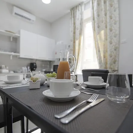La Chambre-3