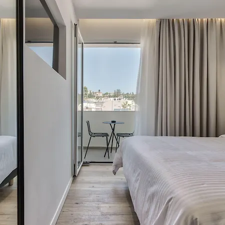 Bitzaro Boutique Hotel-3
