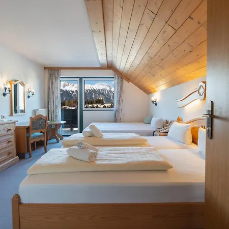 Hotel Gruberhof Innsbruck Igls B&B-3