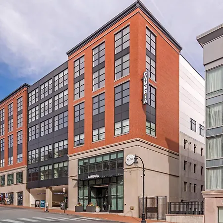 Cambria Hotel Portland Downtown Old Port-3