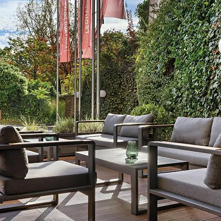 Leonardo Royal Hotel Frankfurt-2