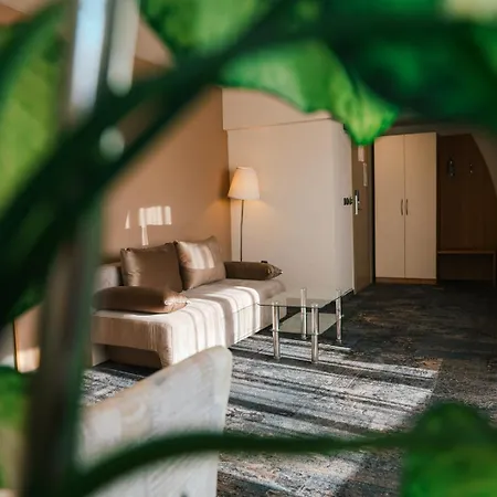 Triada Hotel-2