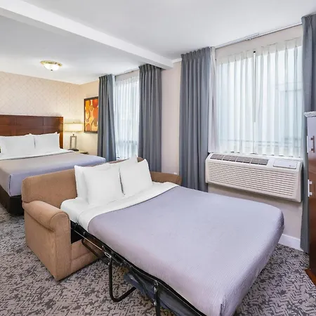 Quality Inn & Suites (Adults Only)-2
