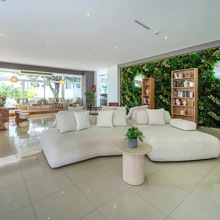 Palm Beach Hotel - Adults Only-3