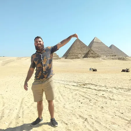 Pyramids Planet Hotel-2
