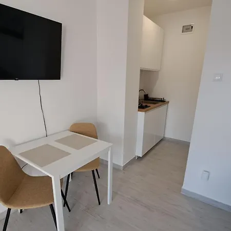 Guest House Nina-2