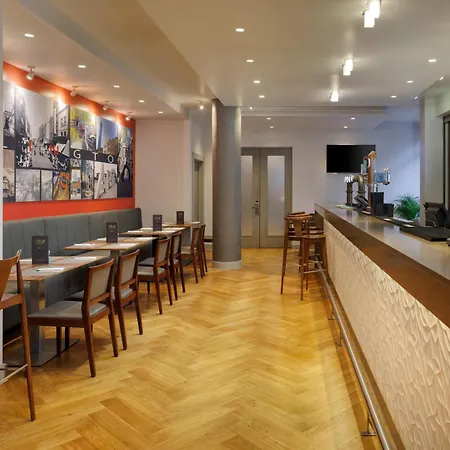 Doubletree By Hilton London Angel Kings Cross-3
