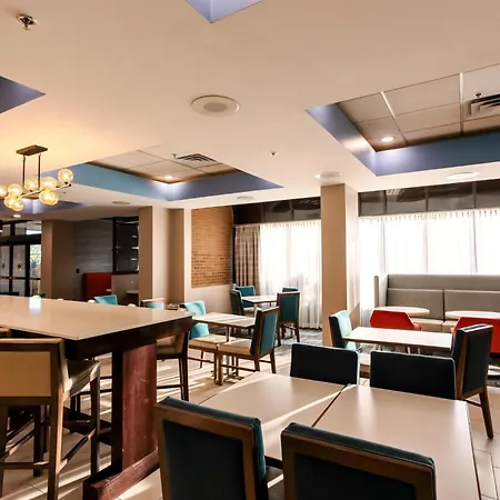 Hampton Inn Manassas-2