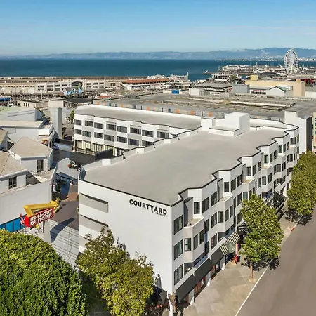 Courtyard By Marriott Fishermans Wharf-2