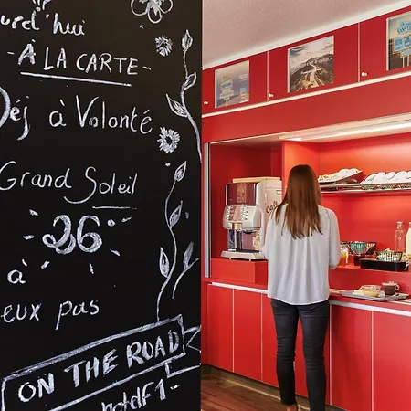 hotelF1 Amiens Est 12 rue des indes n0ires 80440 glisy-3