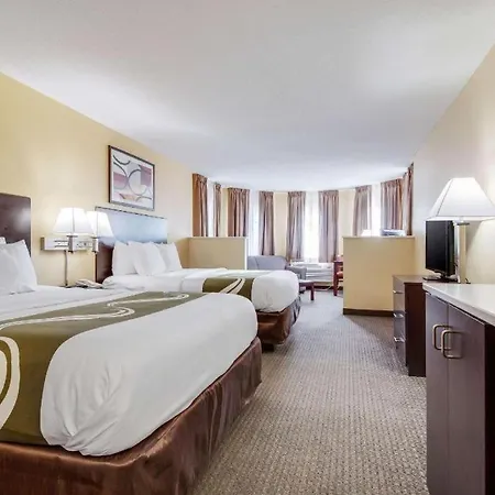 Quality Inn & Suites Lincoln North-2