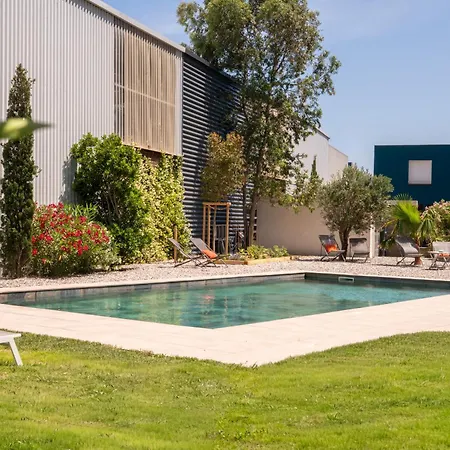 Golden Tulip Hotel & Rooftop Martigues Provence-3