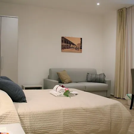 Real Rooms-2