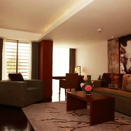Baiyun Lakeside Hotel-2