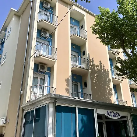 Hotel Blue Ribbon-3