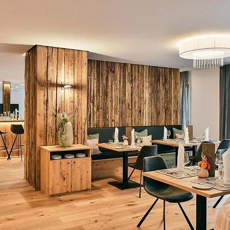 Aktiv-Hotel Sarotla-2