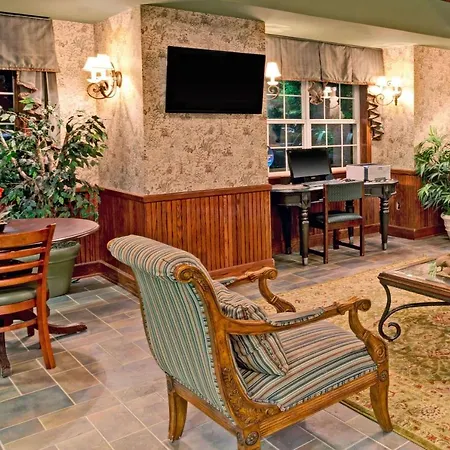 Microtel Inn & Suites By Wyndham Perimeter Center-2