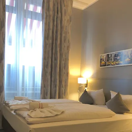 Hotel Arena Inn - Berlin Mitte-3