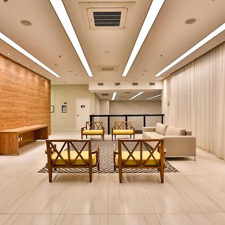 Summit Suites Hotel - Pindamonhangaba-2