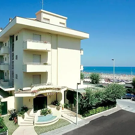 Hotel Brig Fronte Mare Nuova Gestione-2