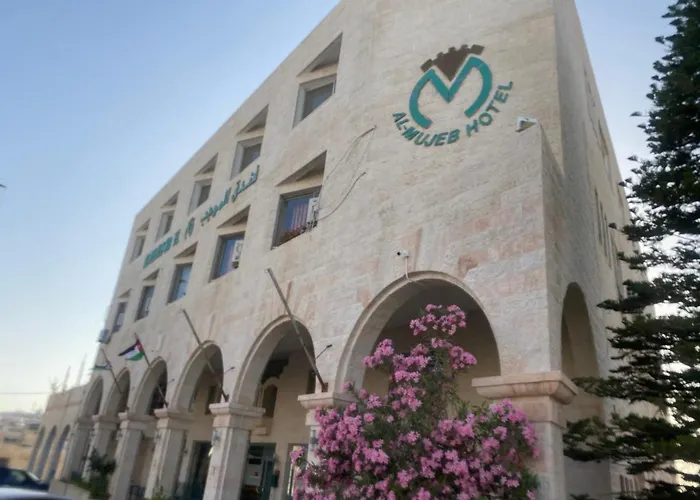 Al-Mujeb