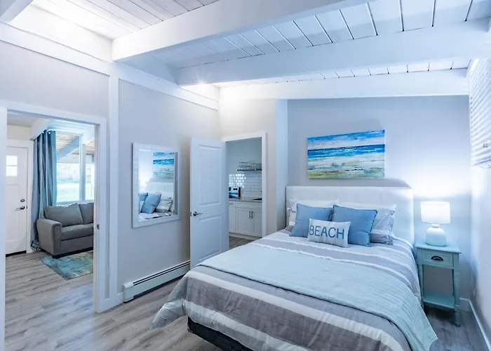 Boutique Suite #7