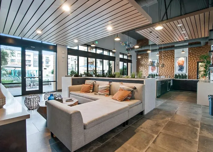 Churchill Living At Anton Menlo