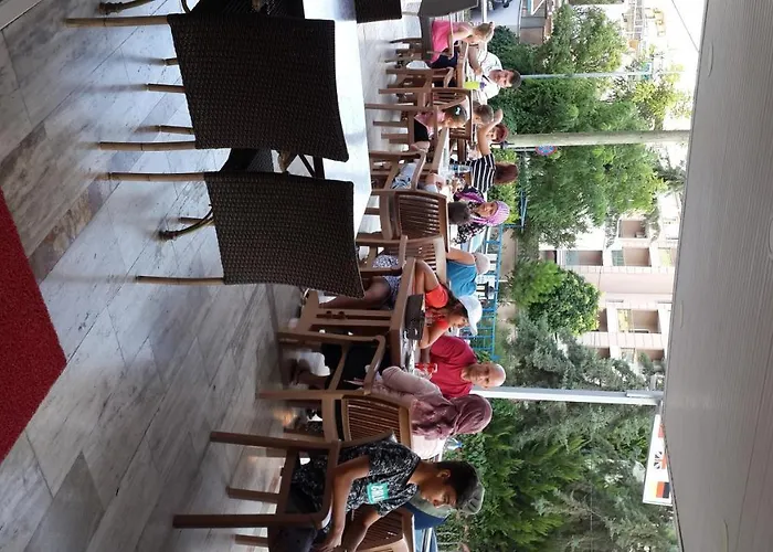 Altunakar 1 Hotel
